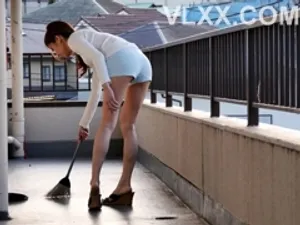 Sultry teen whore gets her unshaved gash romped hard by a phat stiffy while inspecting in class - this is the best Japanese porn you'll ever see! Blowjobs and hardcore action await you in this video of a stellar teenager named Yuria Mano from Japan.