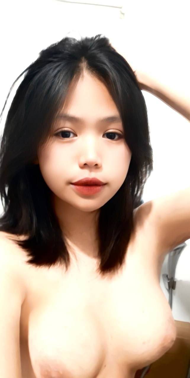 ĐỤ BẠN CỦA MẸ